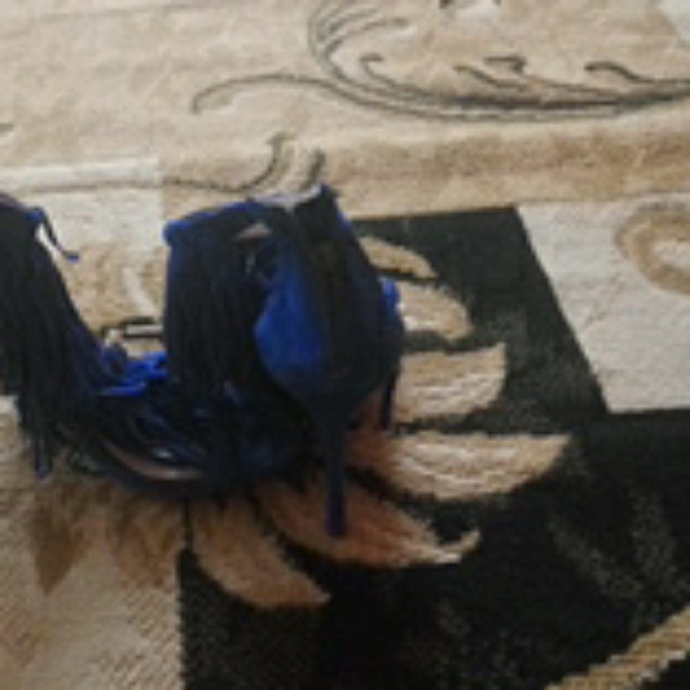 Shoes - Picture 3 of 3